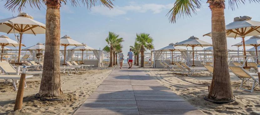Riccione Beach Hotel - Enjoy Your Summer -Beach Village Incluso Kültér fotó